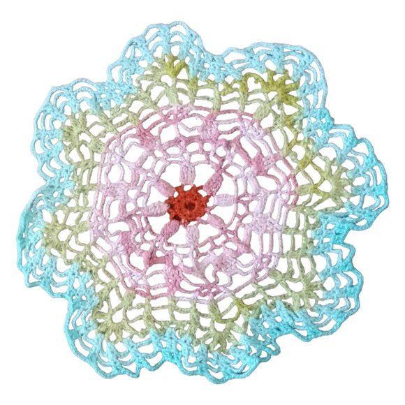 Vintage Pastel Pink and Green Hand Crocheted Doilies Set of 2 Table Toppers - Picture 6 of 7